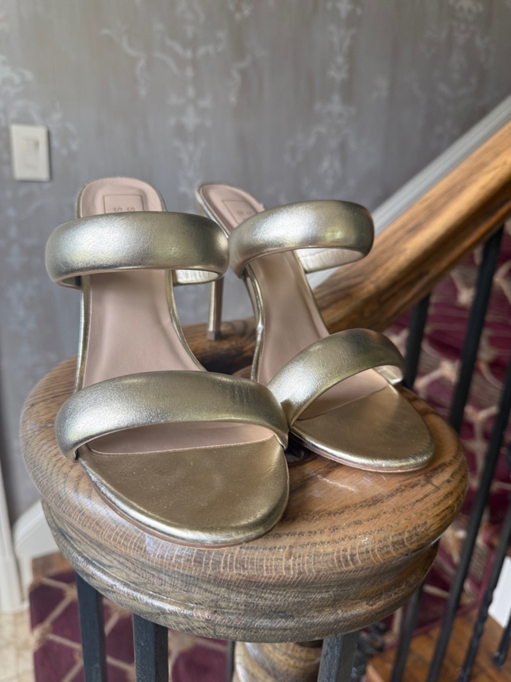 SHU SHOP ladies, gold, heeled, sandals, excellent condition, size 8 - Picture 3 of 9